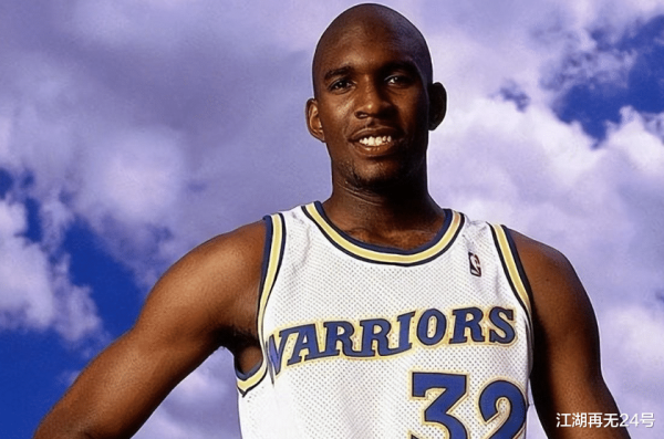 Không xứng đáng với cái tên! Danh sách mười người chơi NBA hàng đầu, Kwame Brown và Bennett nằm trong danh sách