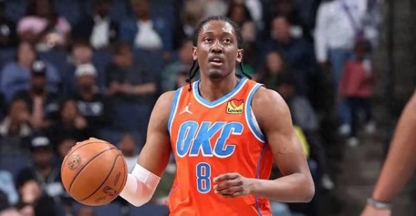 Ba năm đã trôi qua và tôi nhận ra rằng Dự thảo NBA 2022 là một năm siêu. Ngoại trừ người ghi bàn hàng đầu, Top 10 đều sai.