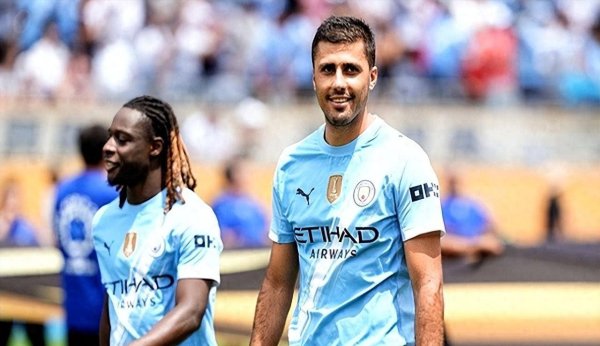 Tiền vệ của Real Madrid đang gặp rắc rối, có thể Manchester 