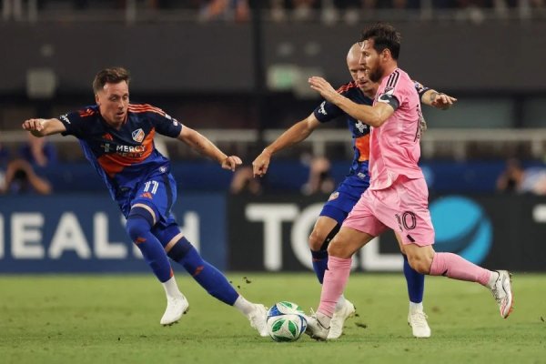 Bản ghi nhiều mục tiêu của Messi kết thúc, Cincinnati đánh b